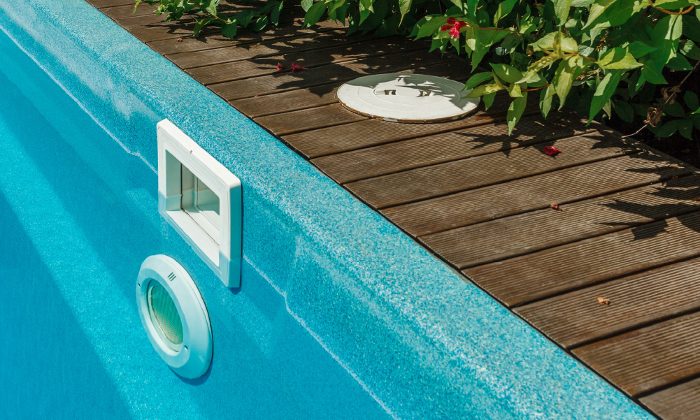 5 Pool Filter Options That Keep Your Fibreglass Pool Sparkling Blog Image 1