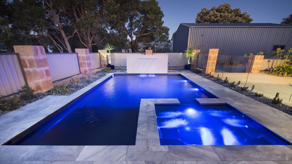 How are Fibreglass Pools Made? The Fibreglass Pool Company