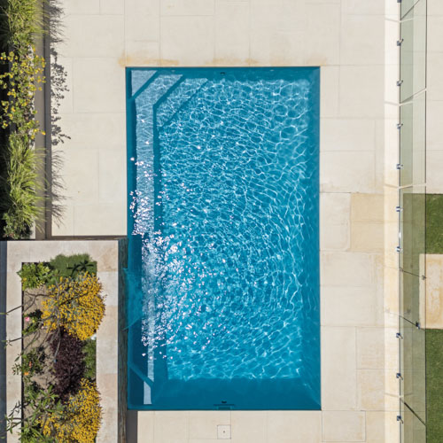 fibreglass-pools-rockhampton-featuredimage.jpg