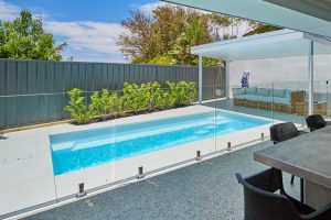 hamilton-slimline-5.5m-3m-polo-white-sparkle-south-brisbane-galleryimage-6