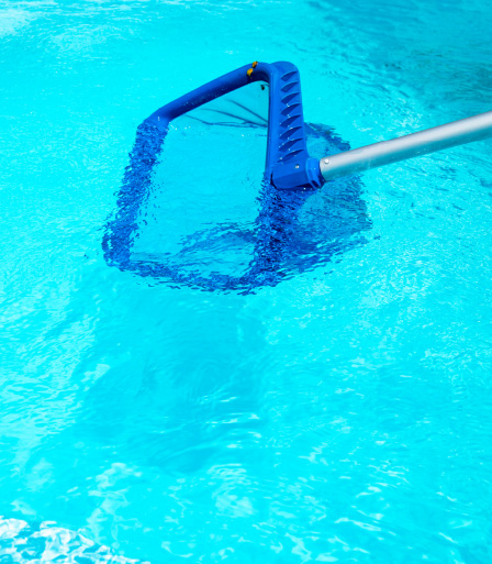 how-to-create-a-pool-maintenance-schedule-that-actually-works-blogimage2-m