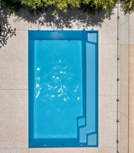 pools-skin-what-you-should-know-about-swimming-and-sensitive-skin-blogimage1-m