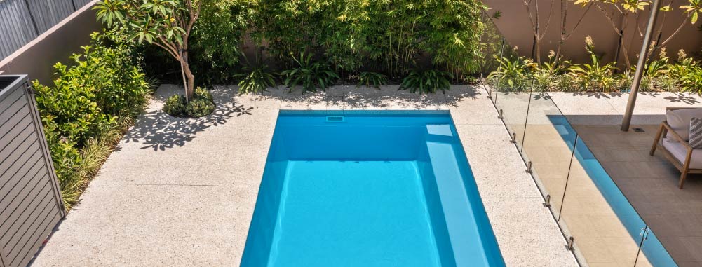 pools-skin-what-you-should-know-about-swimming-and-sensitive-skin-blogimage2